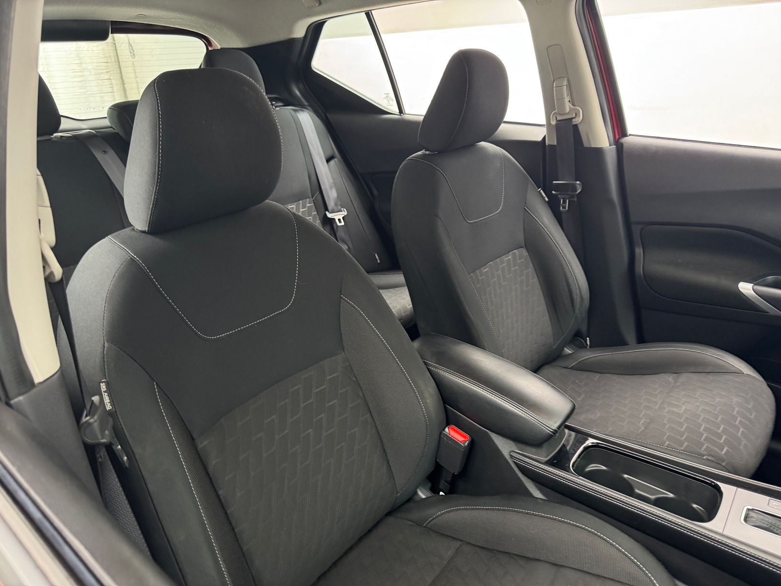 Thumbnail: 2023 Nissan Kicks - 2