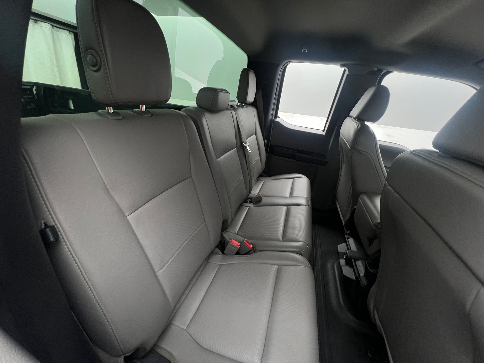 Thumbnail: 2019 Ford Econoline - 6