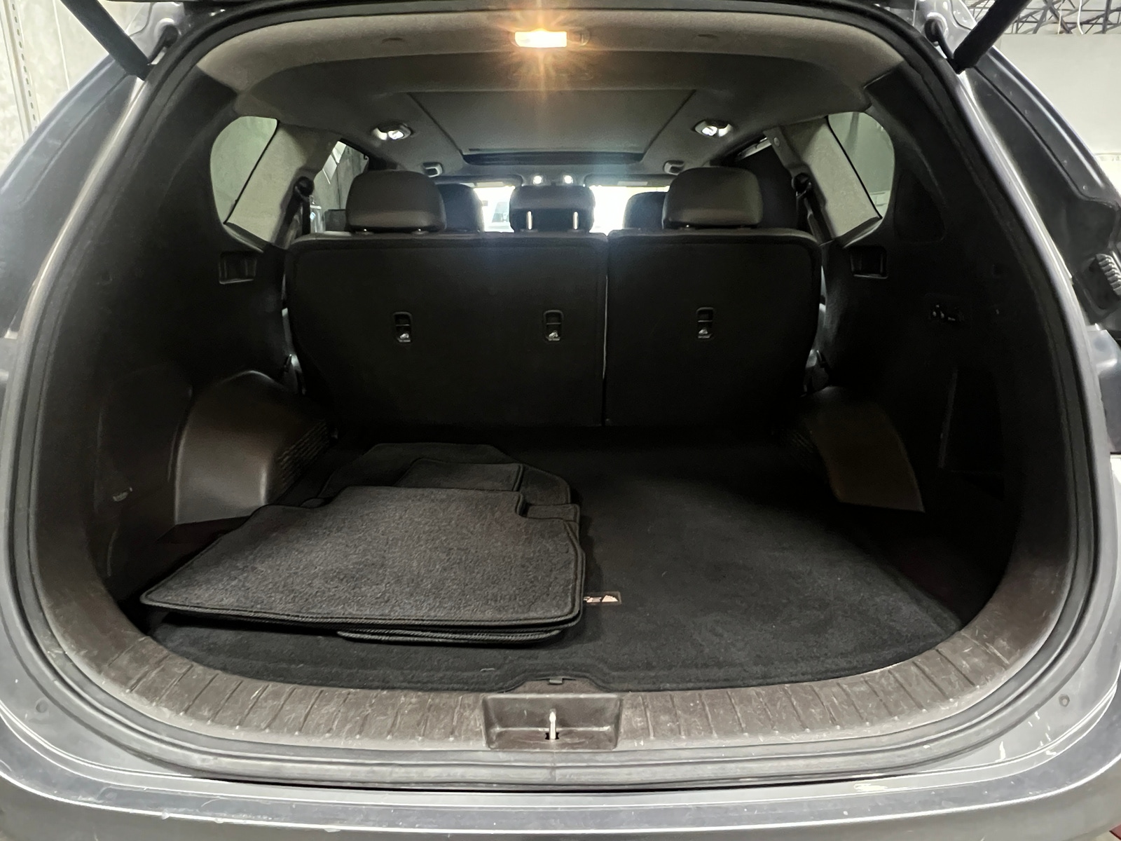 Thumbnail: 2020 Hyundai Santa Fe - 6