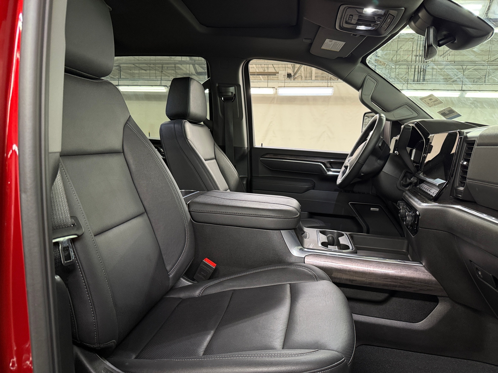 Thumbnail: 2025 Chevrolet Silverado 2500 - 2