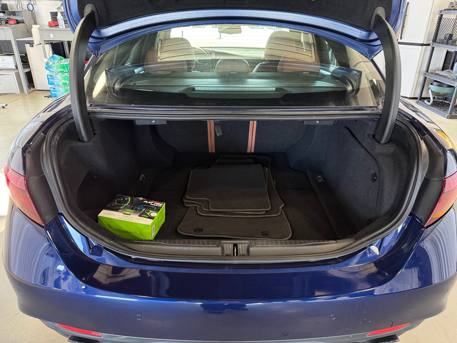 Thumbnail: 2021 Alfa Romeo Giulia - 6