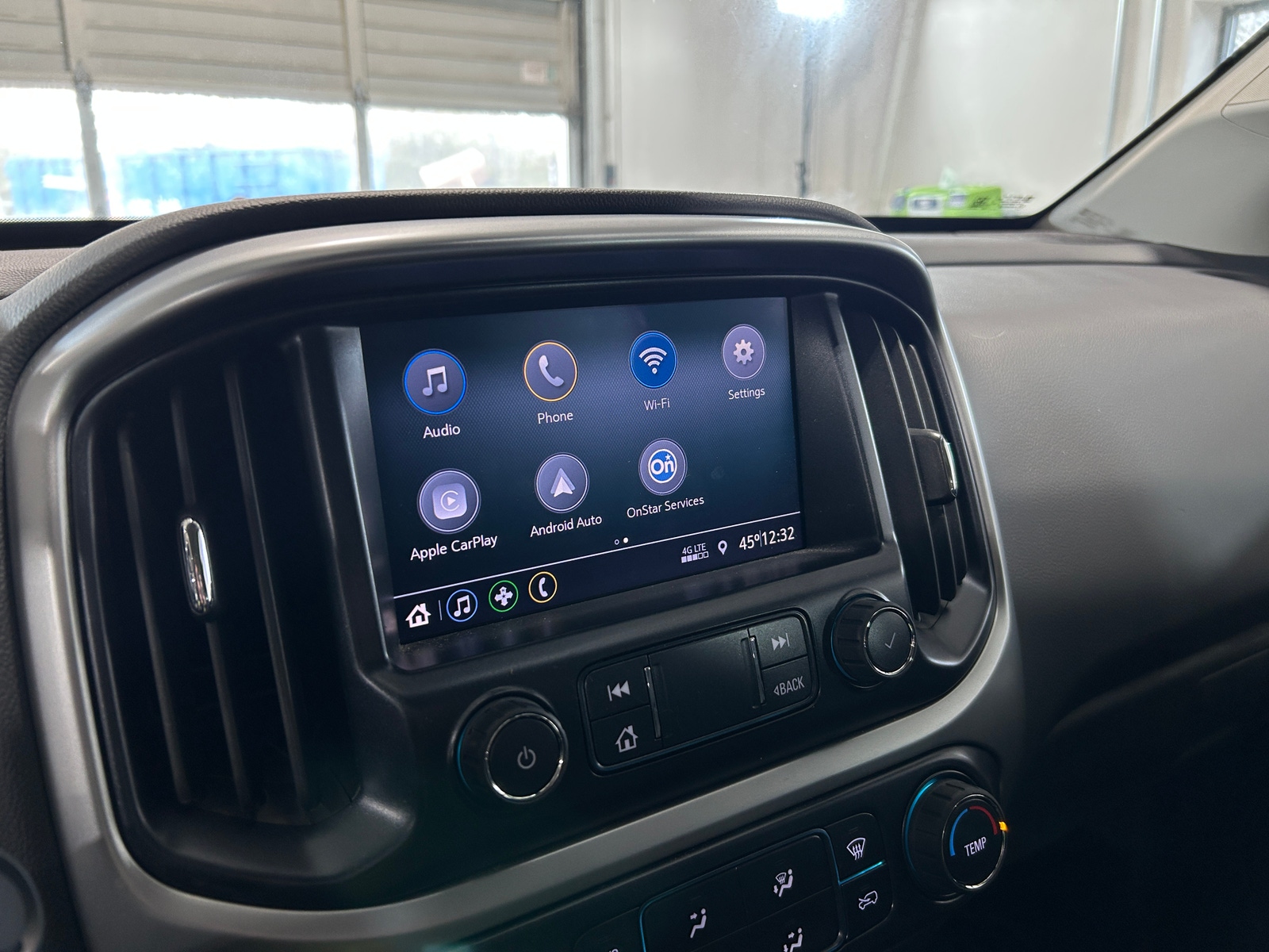 Thumbnail: 2022 Chevrolet Colorado - 4