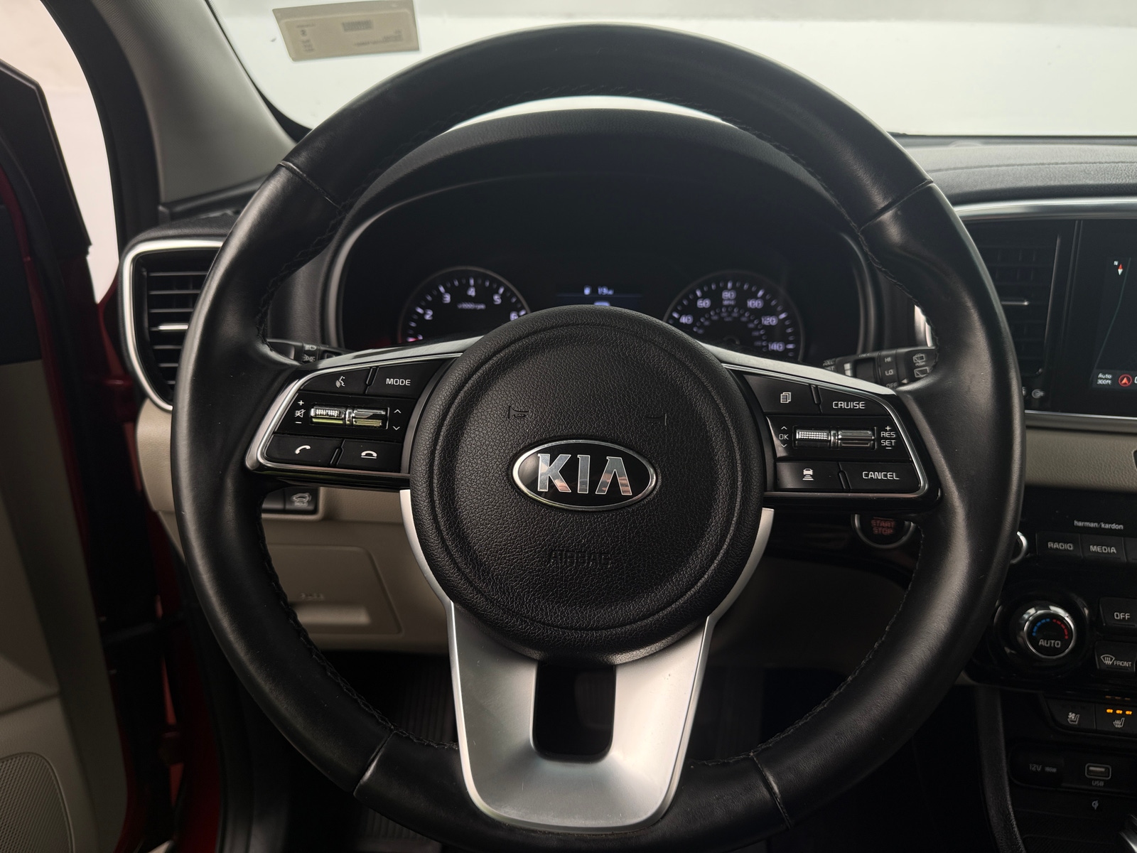 Thumbnail: 2022 Kia Sportage - 4