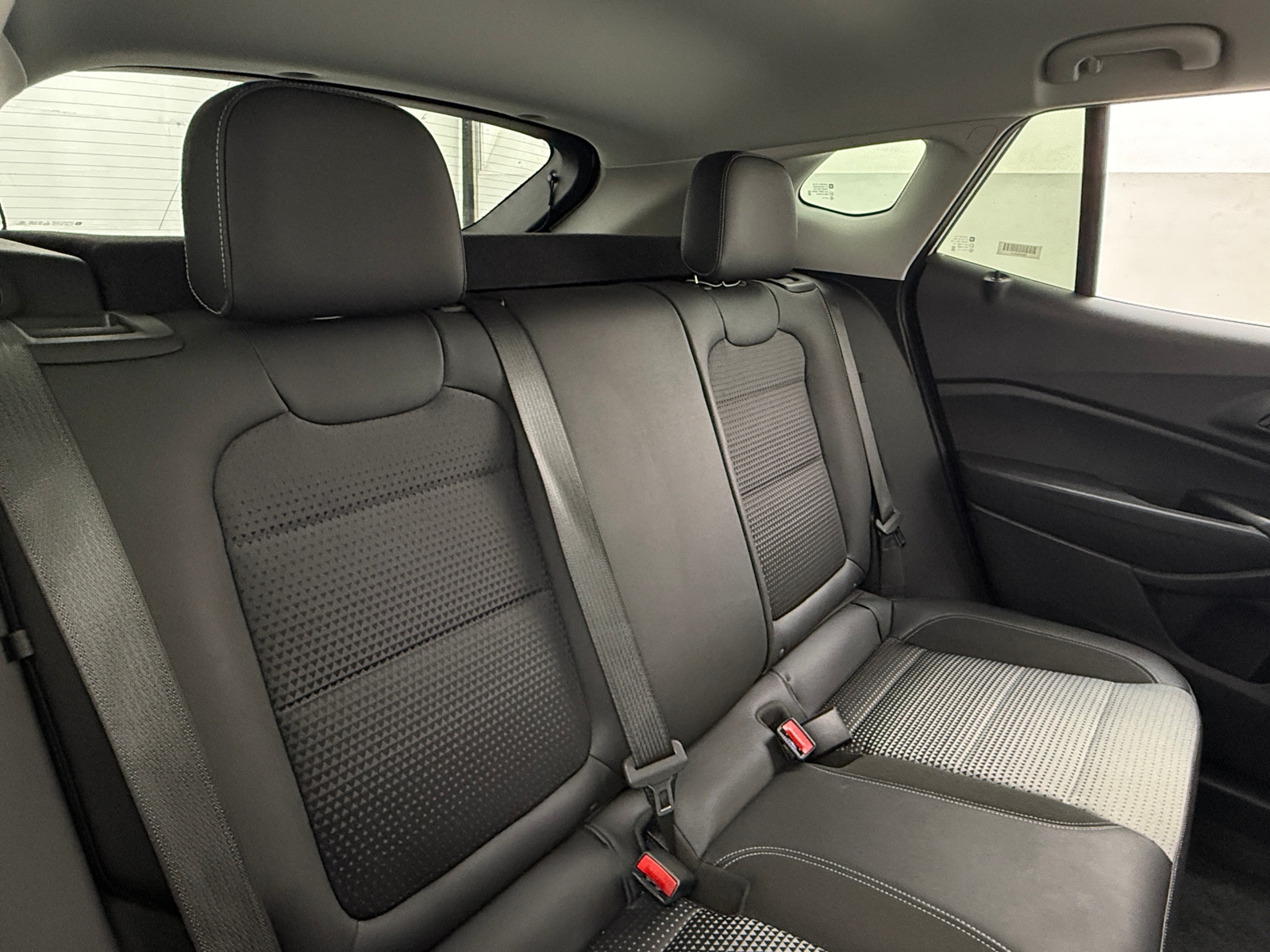 Thumbnail: 2025 Chevrolet Trax - 6