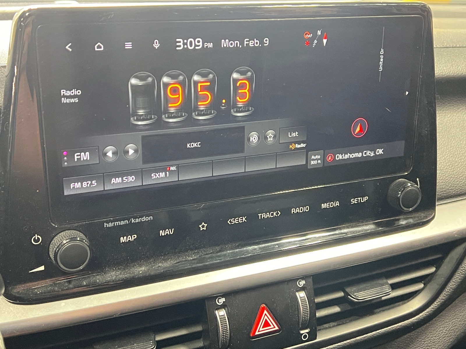 Thumbnail: 2022 Kia Forte - 3