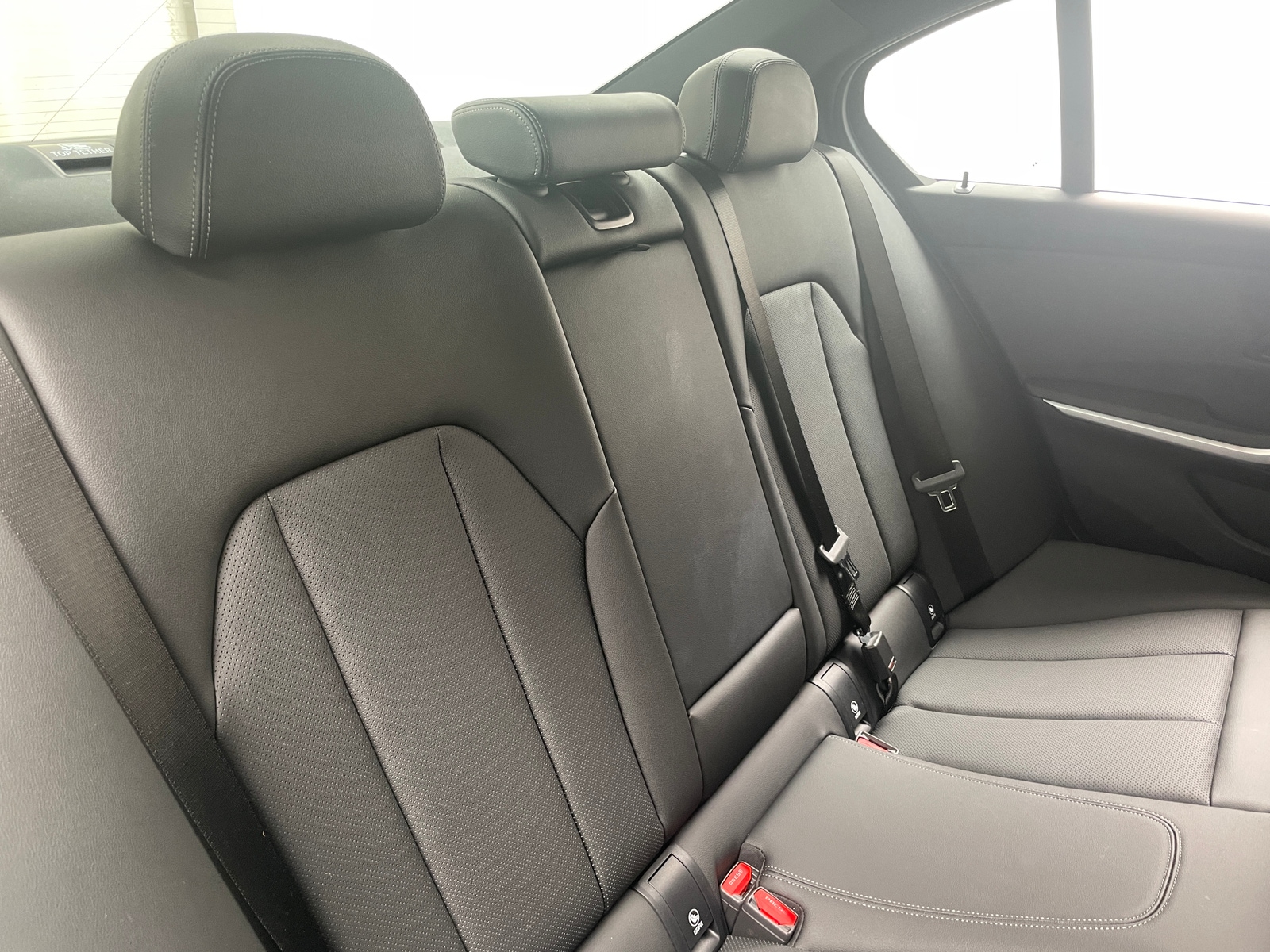 Thumbnail: 2025 BMW 3 Series - 5