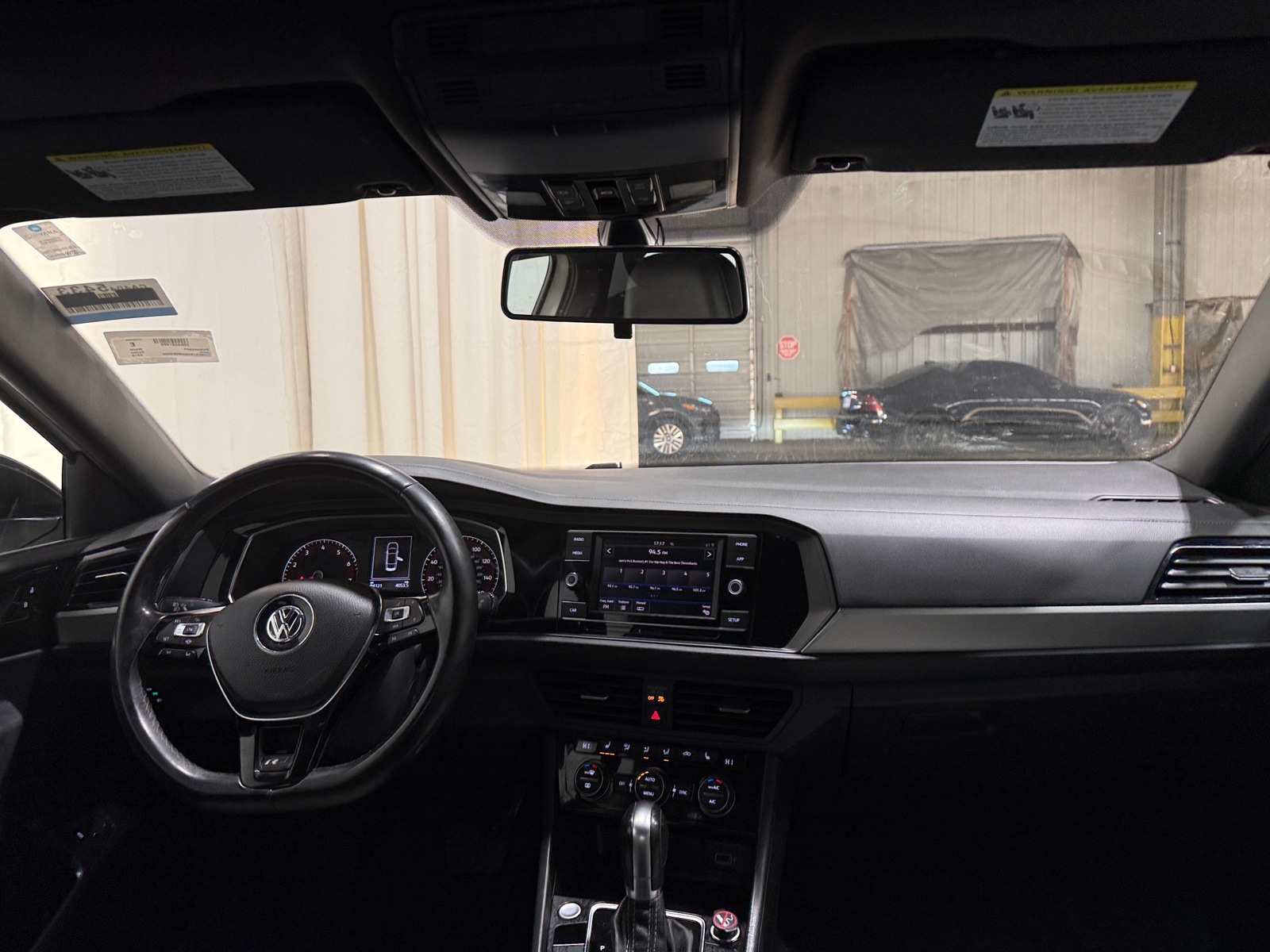 Thumbnail: 2019 Volkswagen Jetta - 2