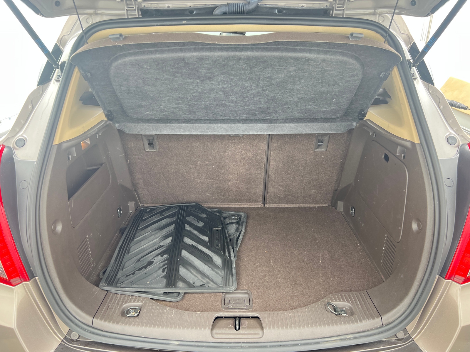 Thumbnail: 2014 Buick Encore - 6