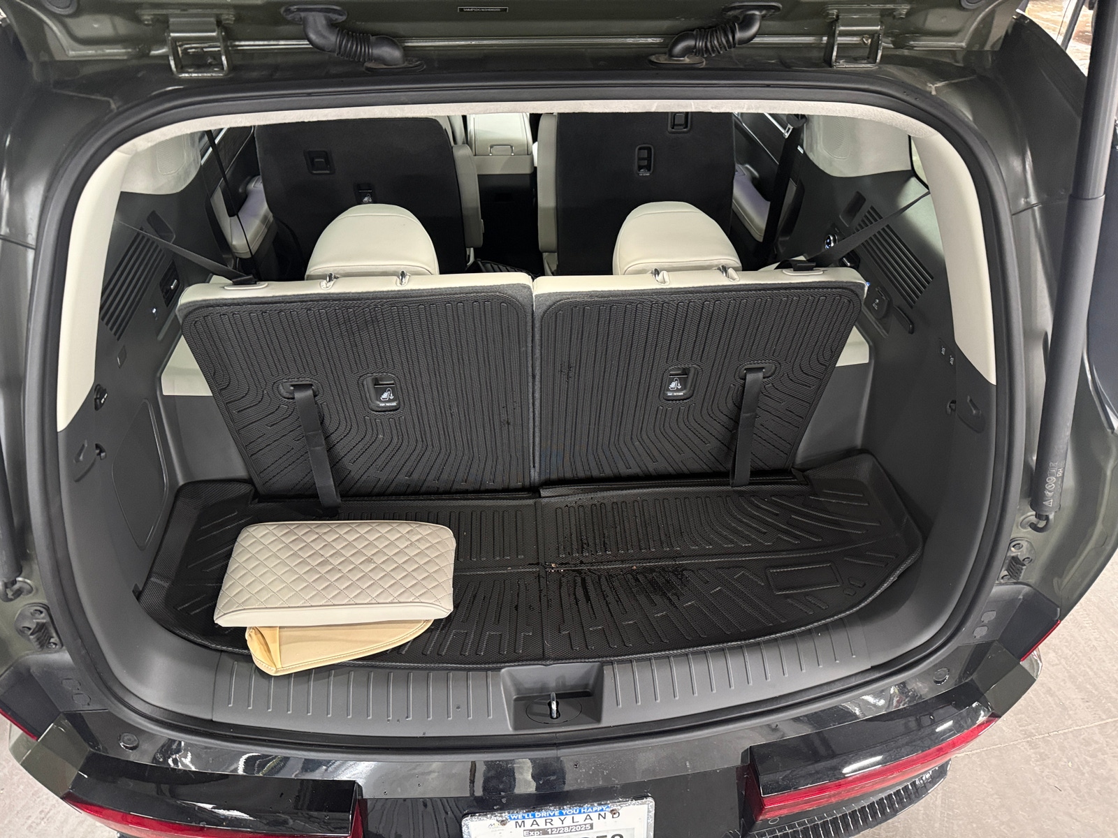 Thumbnail: 2025 Hyundai Santa Fe - 6