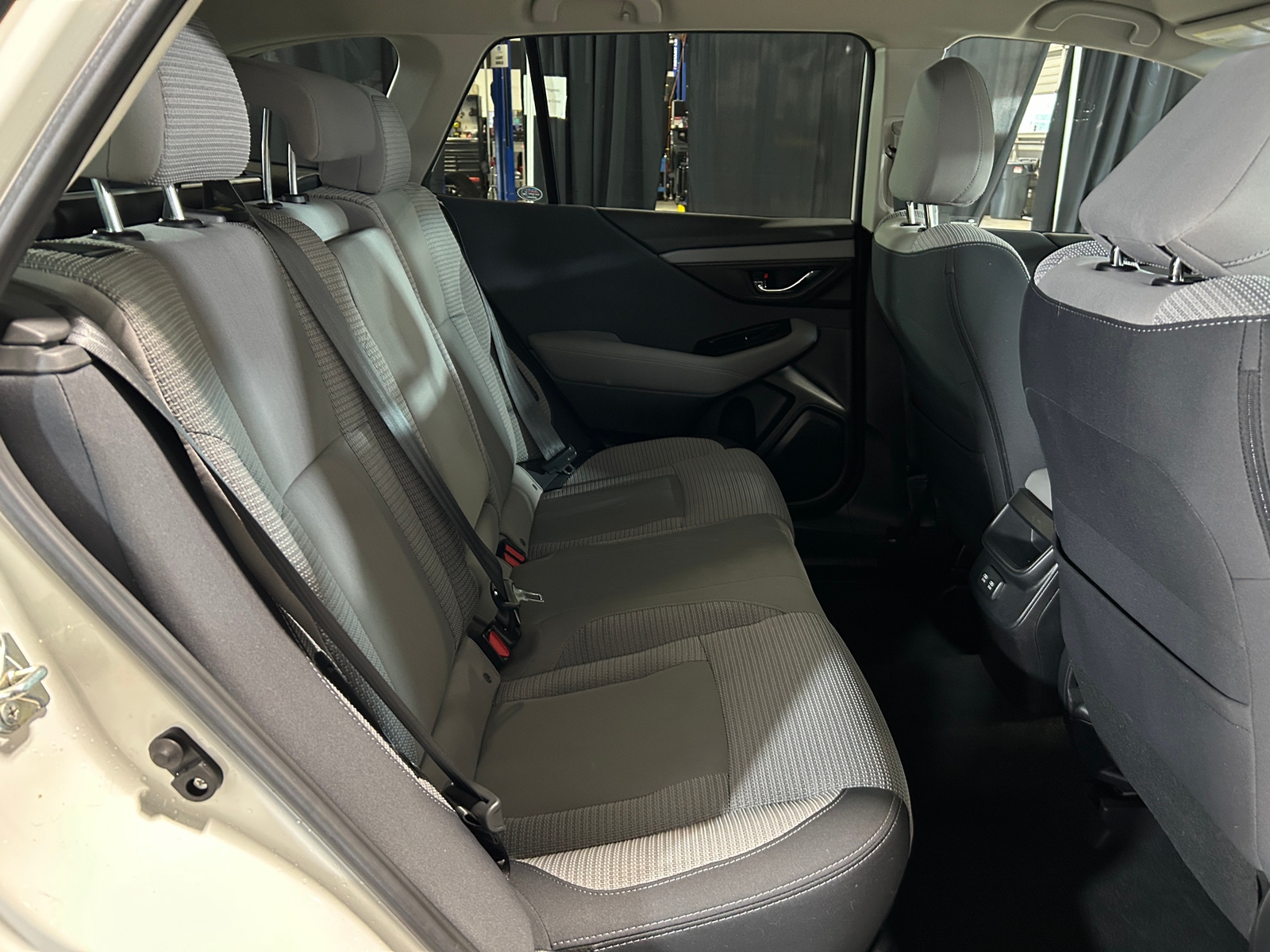 Thumbnail: 2020 Subaru Outback - 6