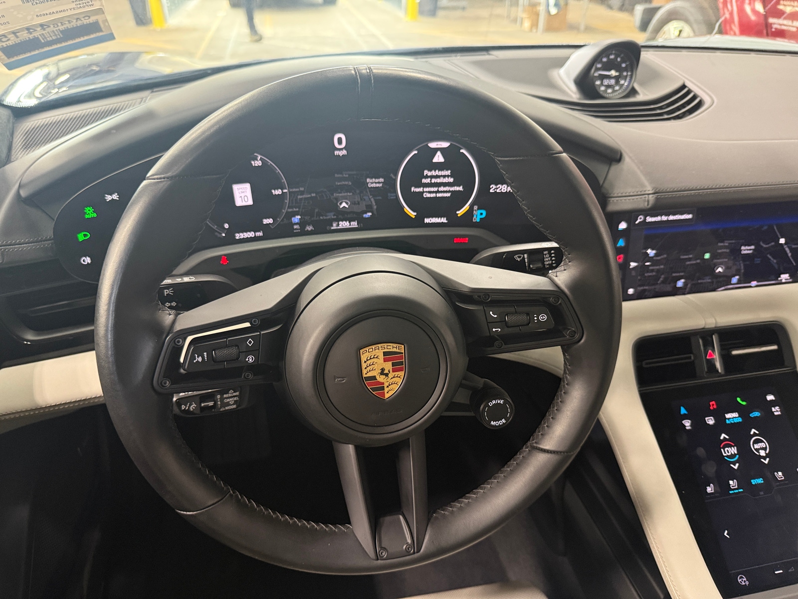 Thumbnail: 2022 Porsche Taycan - 5