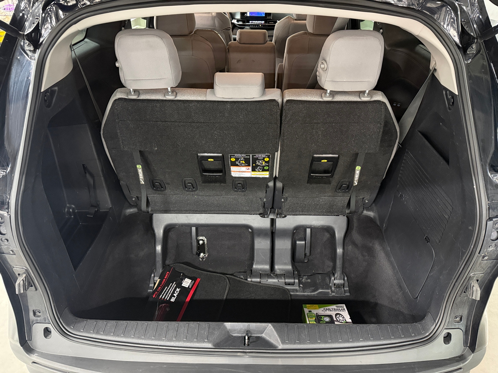 Thumbnail: 2025 Toyota Sienna - 7