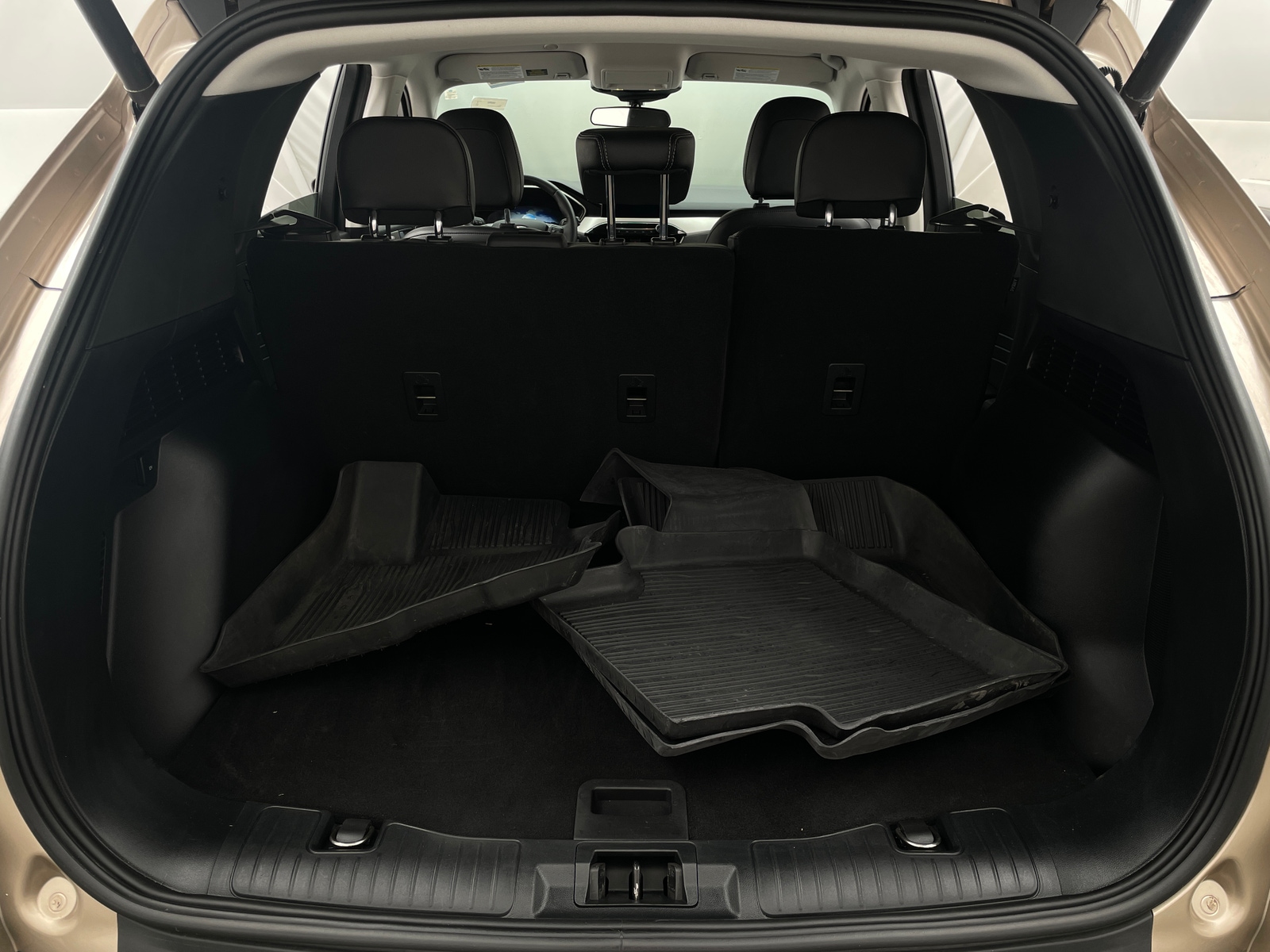 Thumbnail: 2021 Ford Escape - 6