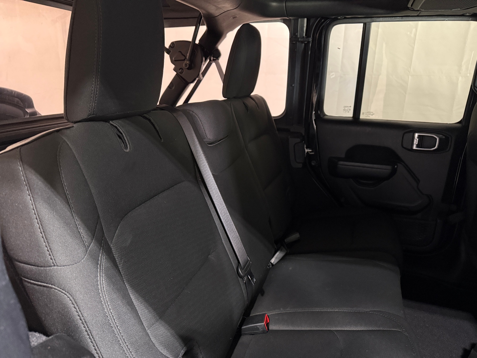 Thumbnail: 2021 Jeep Wrangler - 6