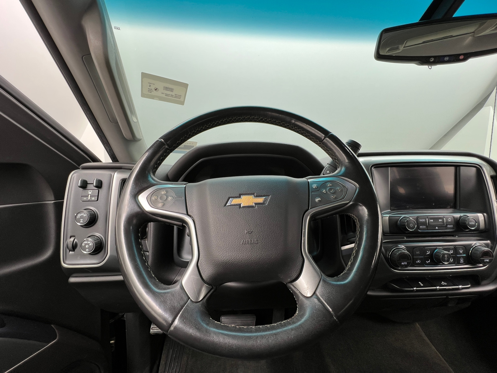 Thumbnail: 2017 Chevrolet Silverado 1500 - 5