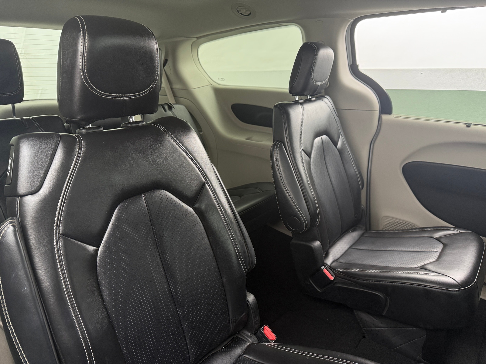 Thumbnail: 2024 Chrysler Pacifica - 5