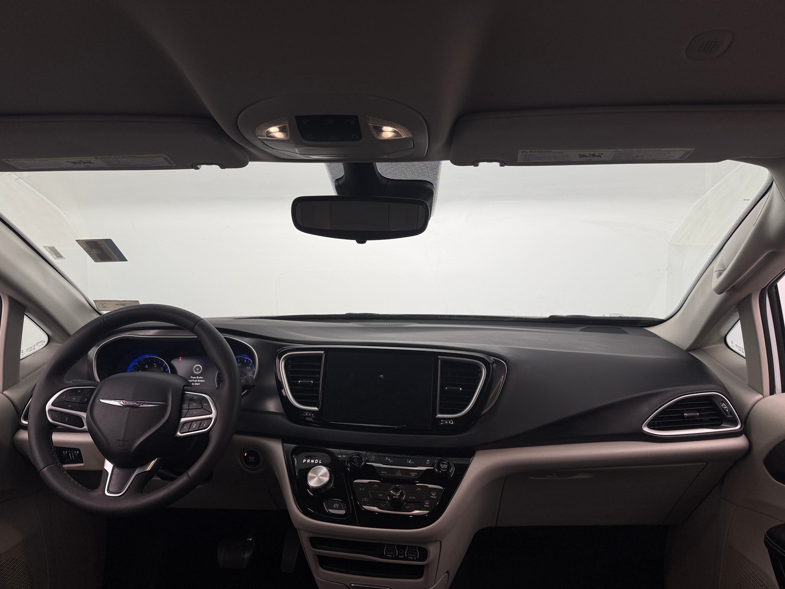 Thumbnail: 2024 Chrysler Pacifica - 2