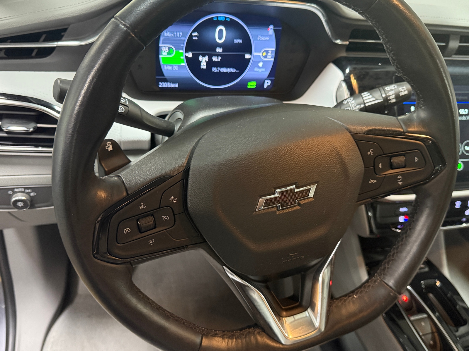 Thumbnail: 2023 Chevrolet Bolt EUV - 5