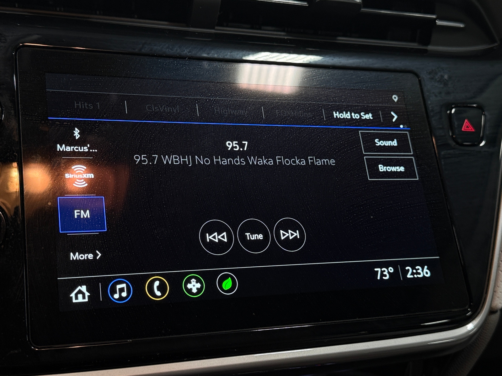 Thumbnail: 2023 Chevrolet Bolt EUV - 4