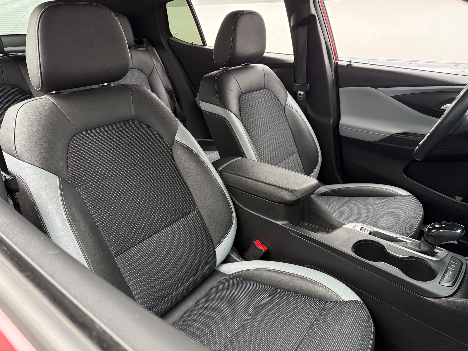 Thumbnail: 2024 Buick Envista - 2