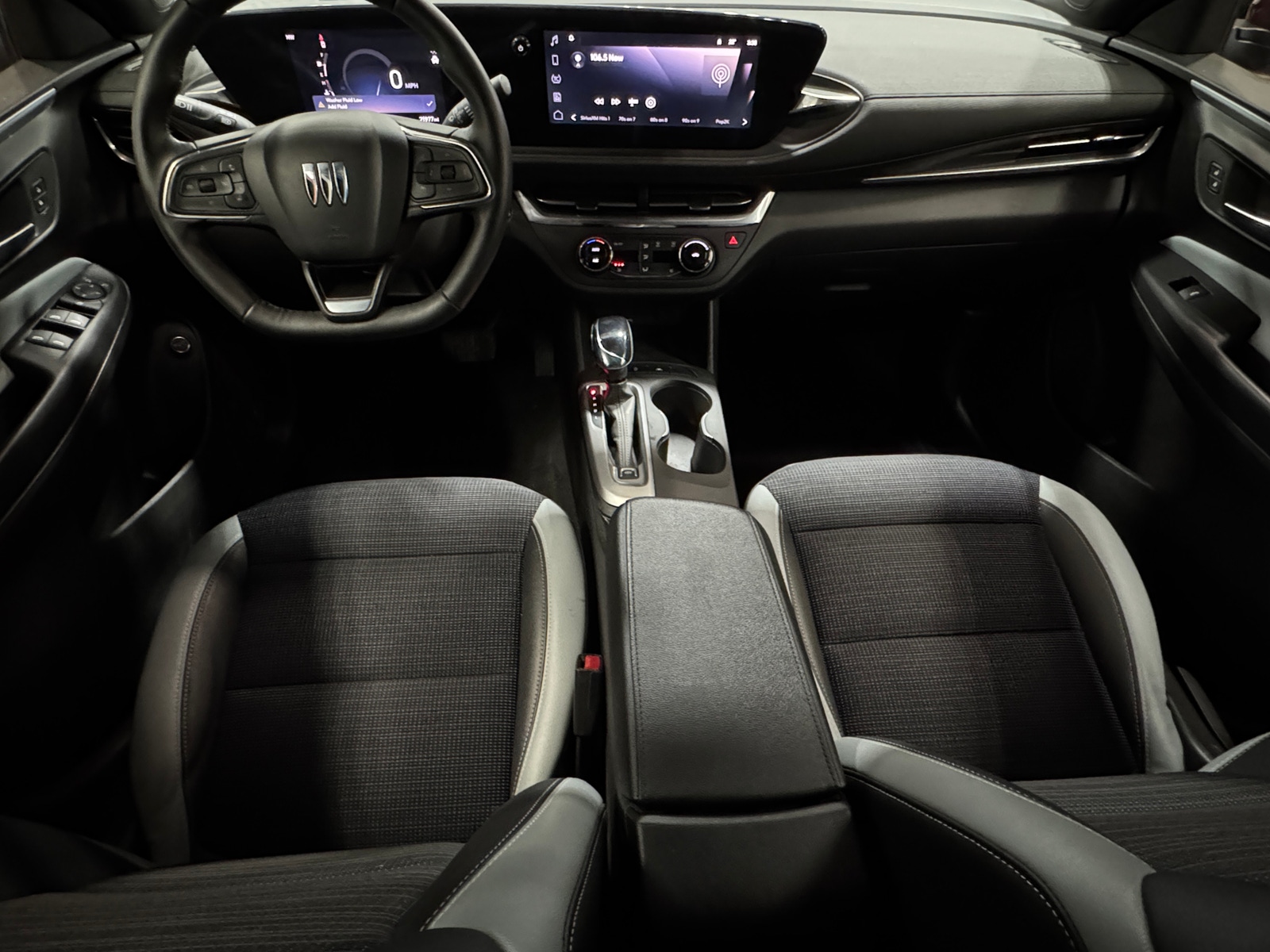 Thumbnail: 2024 Buick Envista - 3