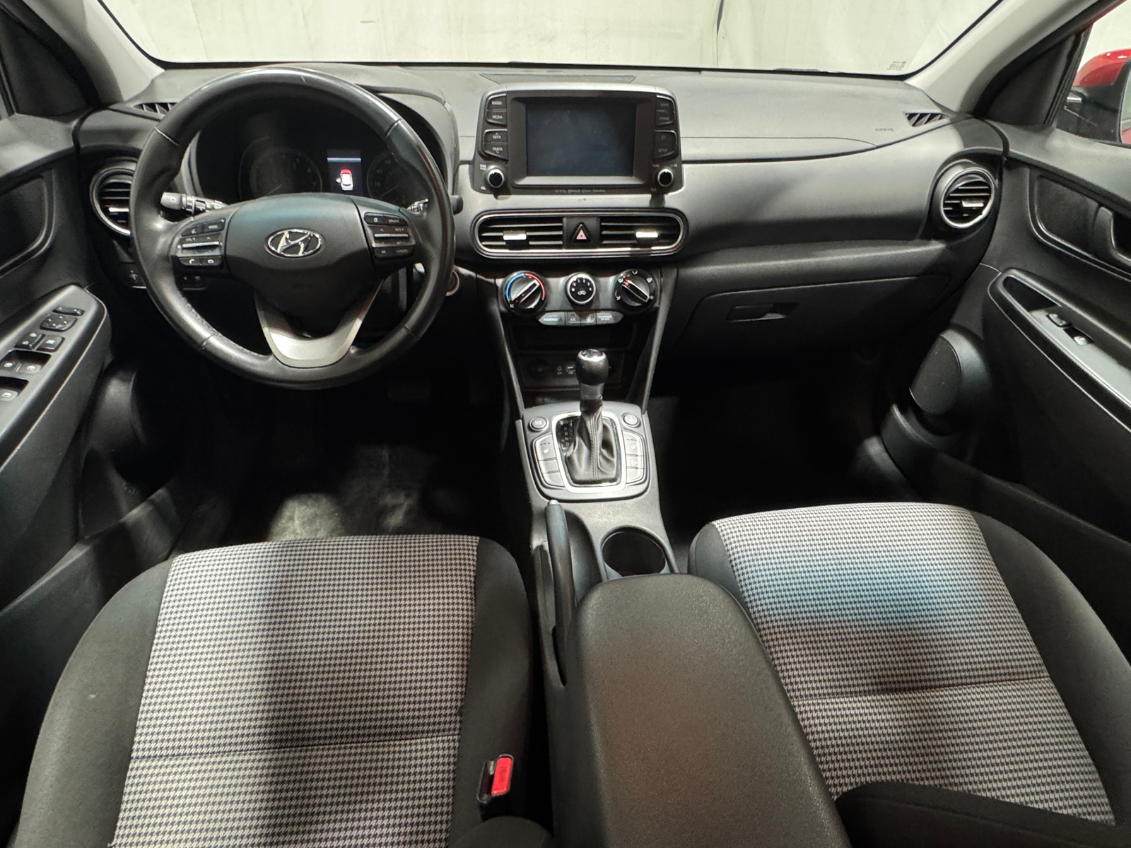 Thumbnail: 2021 Hyundai Kona - 3