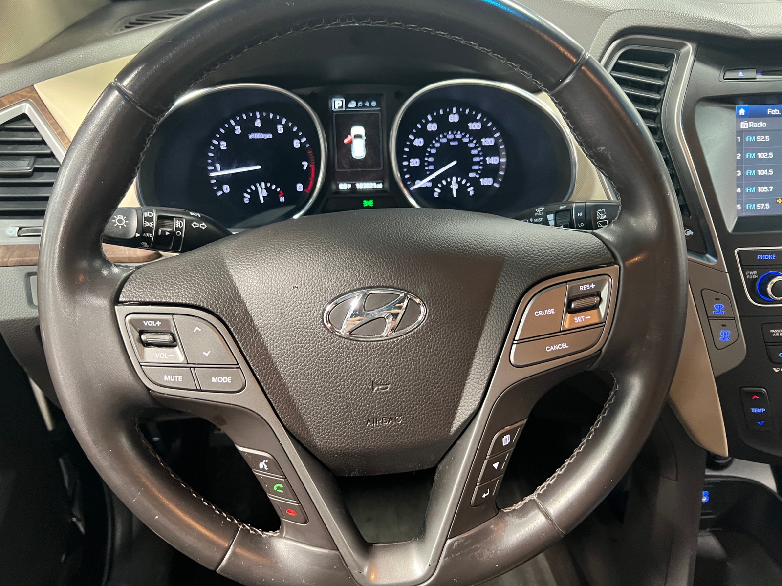 Thumbnail: 2018 Hyundai Santa Fe - 4