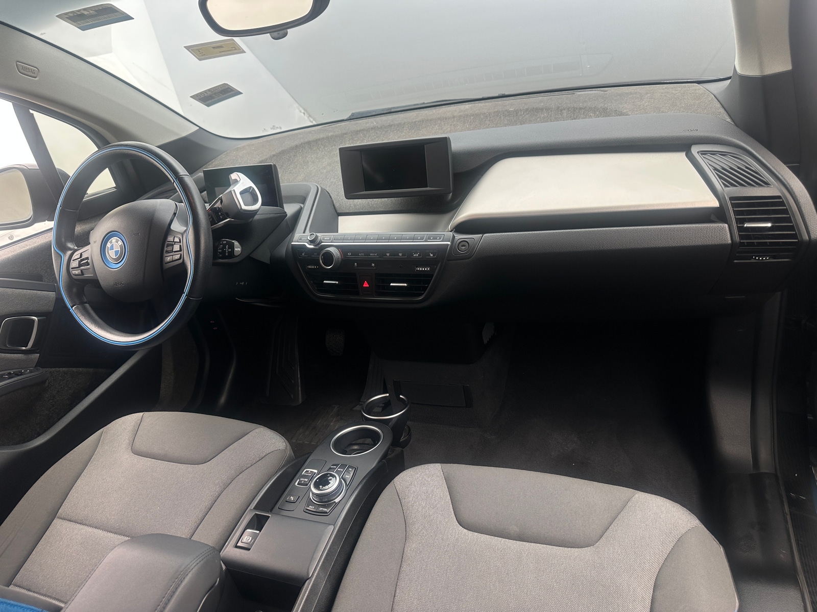 Thumbnail: 2018 BMW i3 - 3