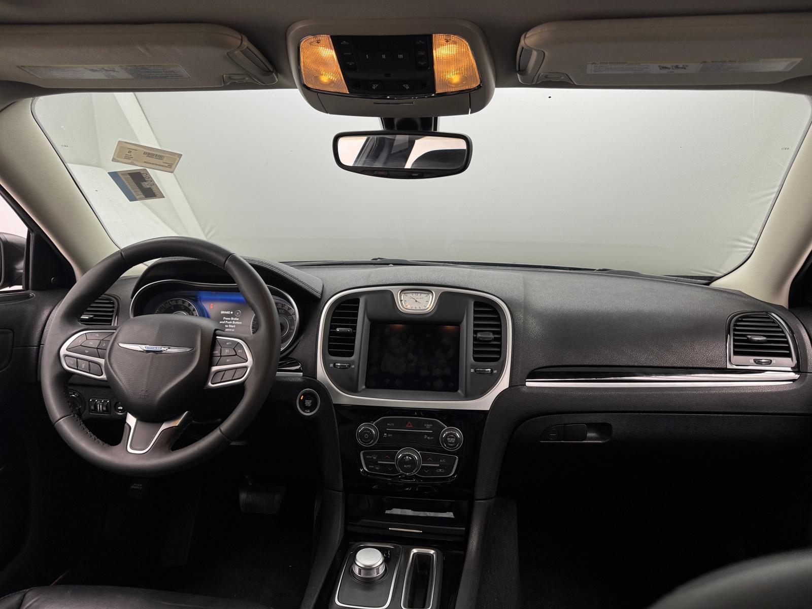 Thumbnail: 2023 Chrysler 300 - 2