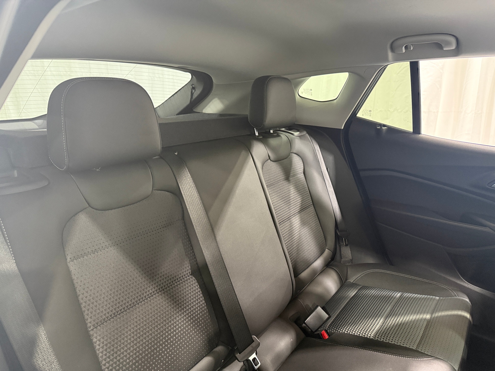 Thumbnail: 2025 Chevrolet Trax - 6