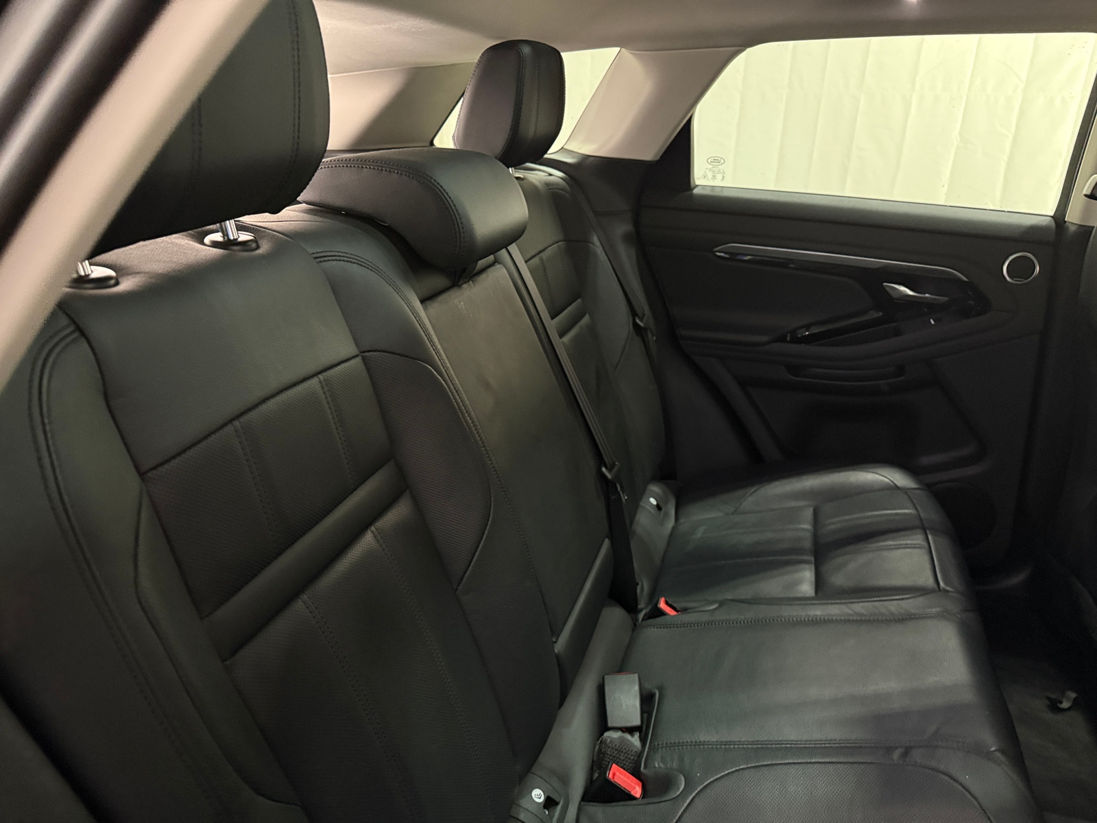 Thumbnail: 2020 Land Rover Range Rover Evoque - 5