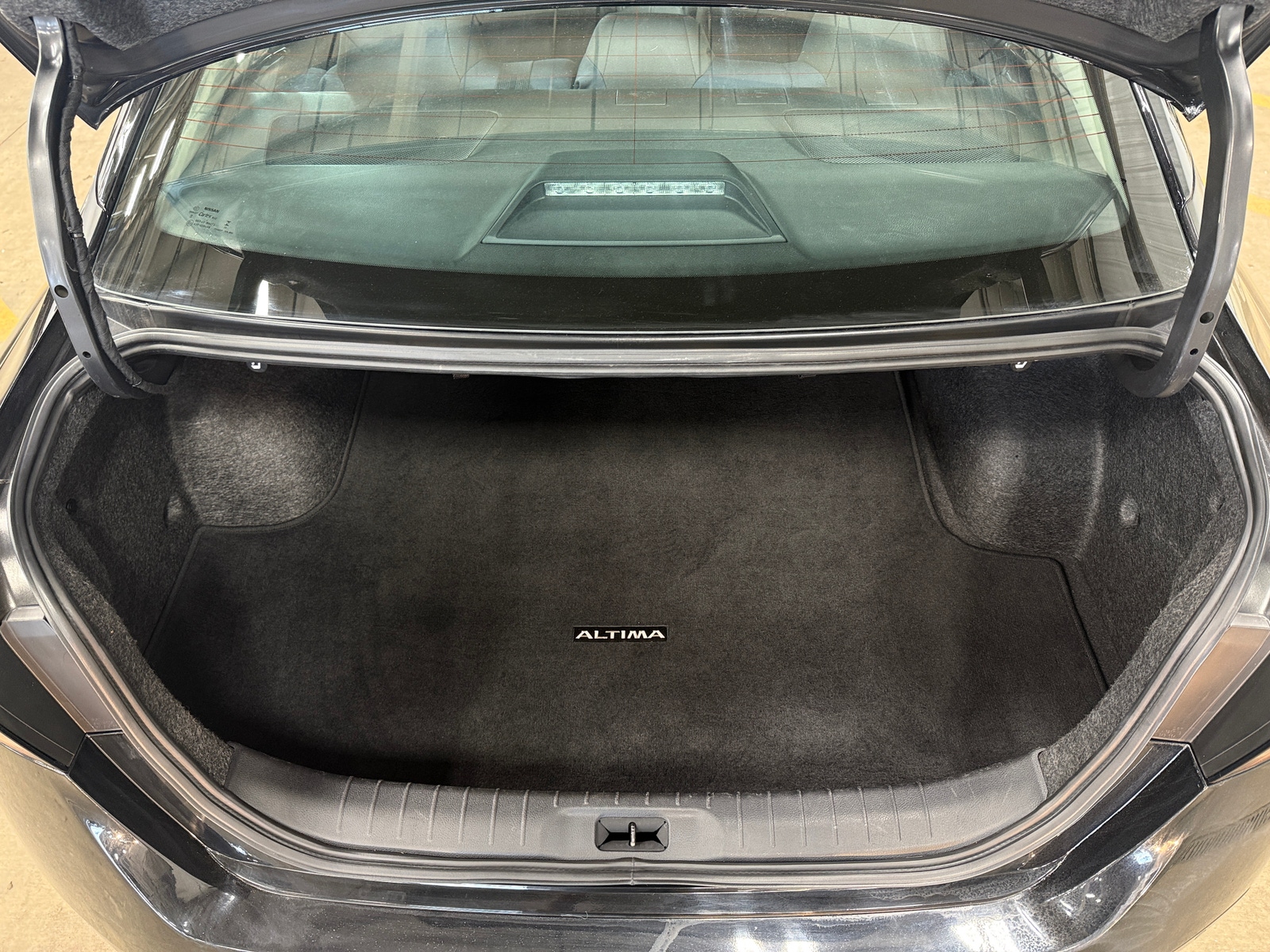 Thumbnail: 2024 Nissan Altima - 7