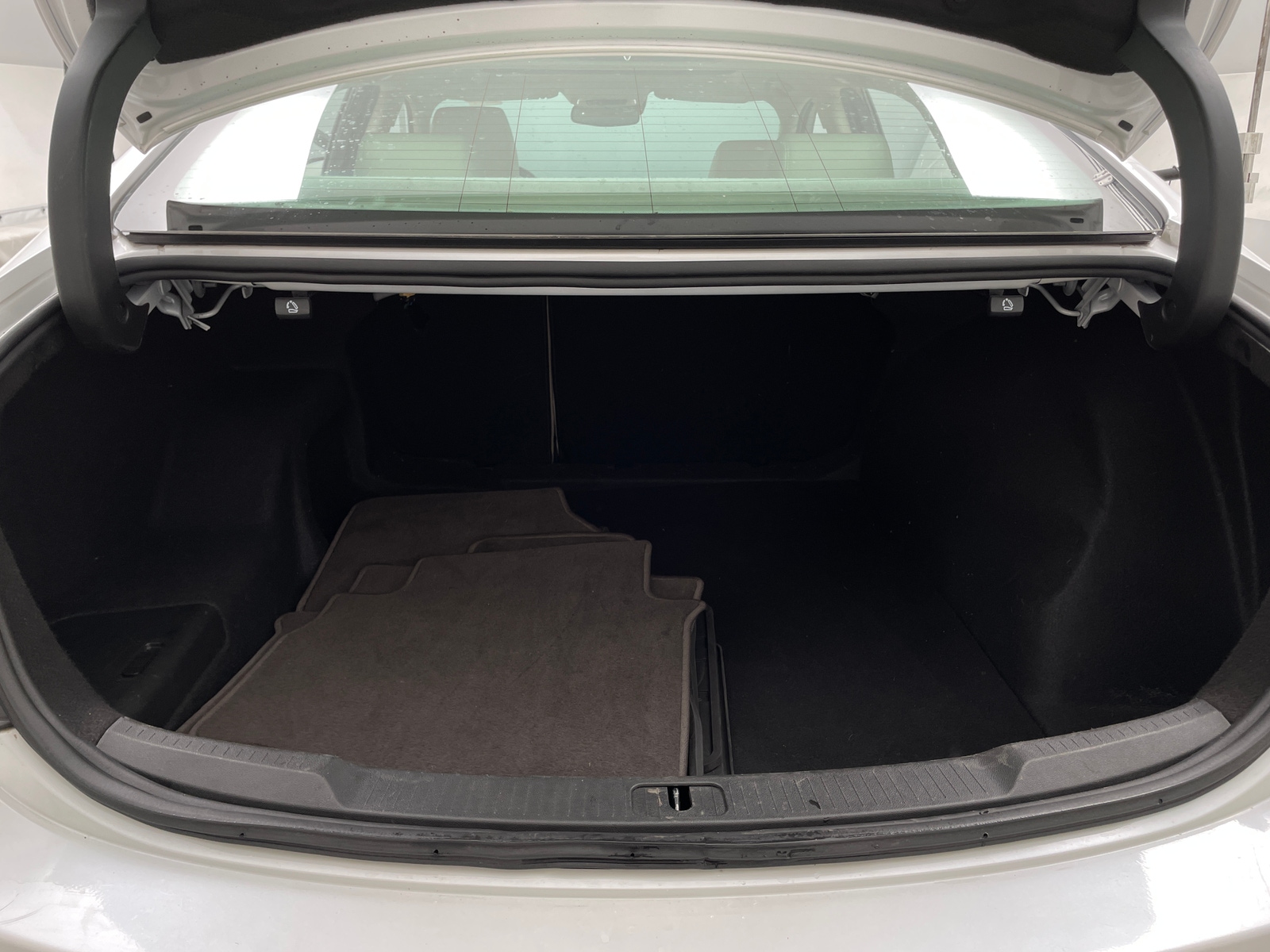 Thumbnail: 2017 Buick LaCrosse - 6