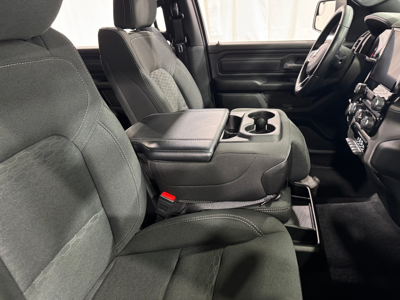 Thumbnail: 2025 RAM 1500 - 2