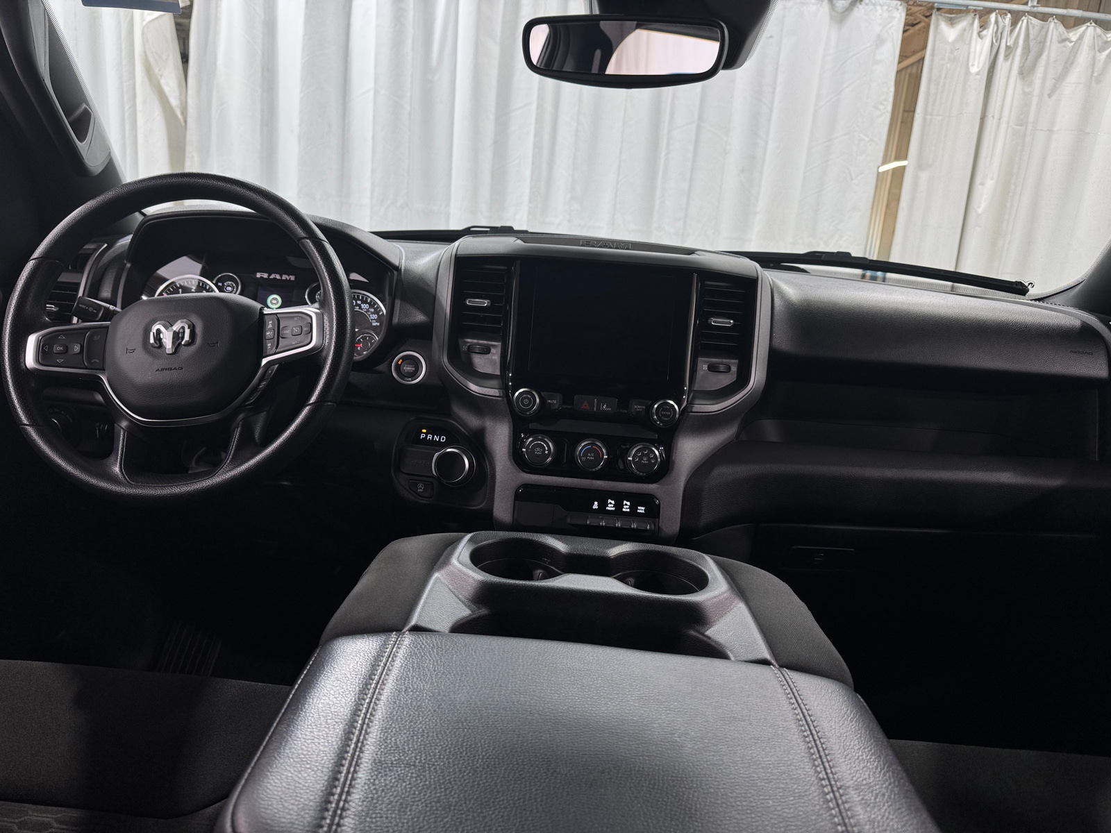 Thumbnail: 2025 RAM 1500 - 3