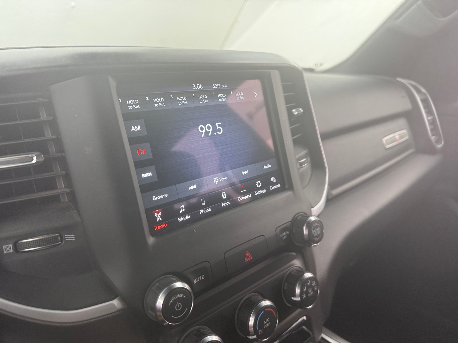 Thumbnail: 2020 RAM 1500 - 4