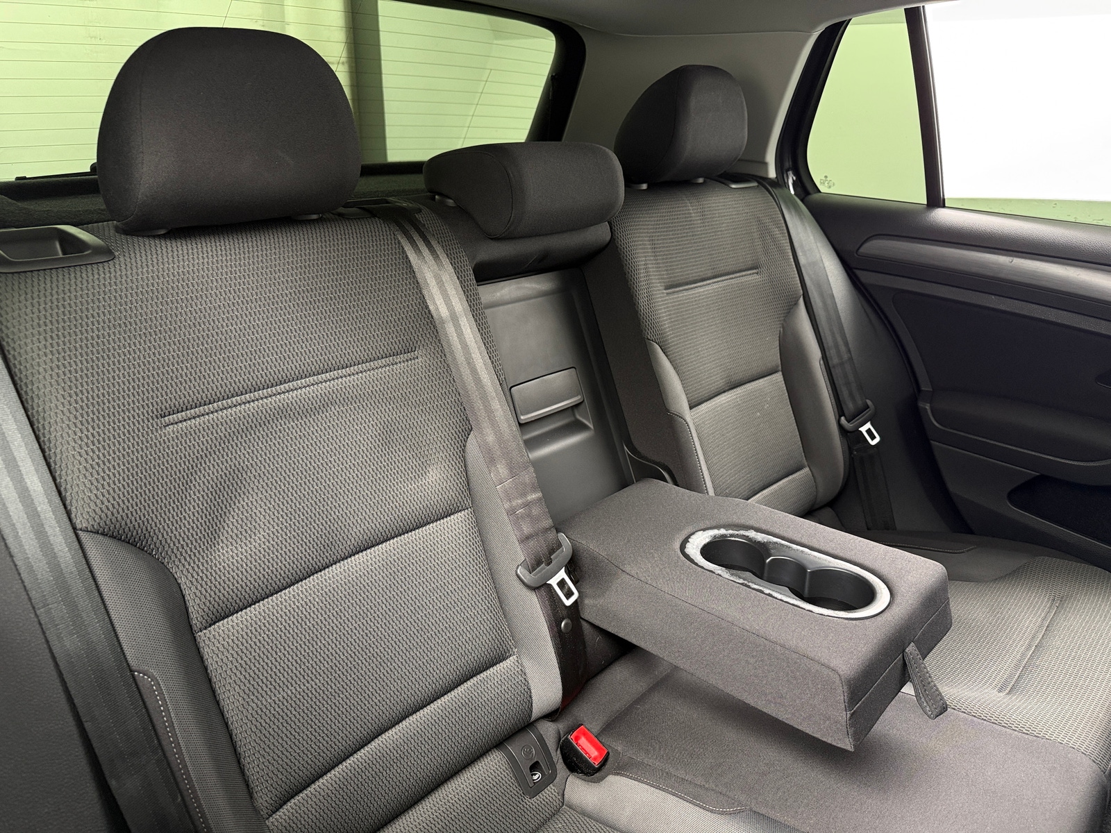 Thumbnail: 2019 Volkswagen e-Golf - 6