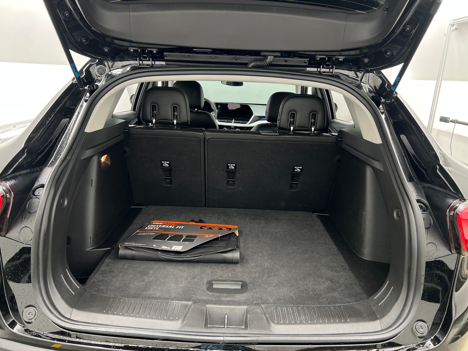 Thumbnail: 2025 Chevrolet Trax - 7