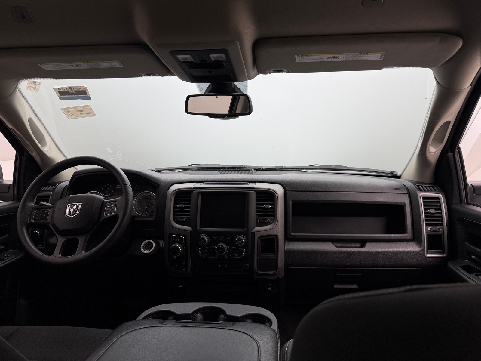 Thumbnail: 2024 RAM 1500 Classic - 3