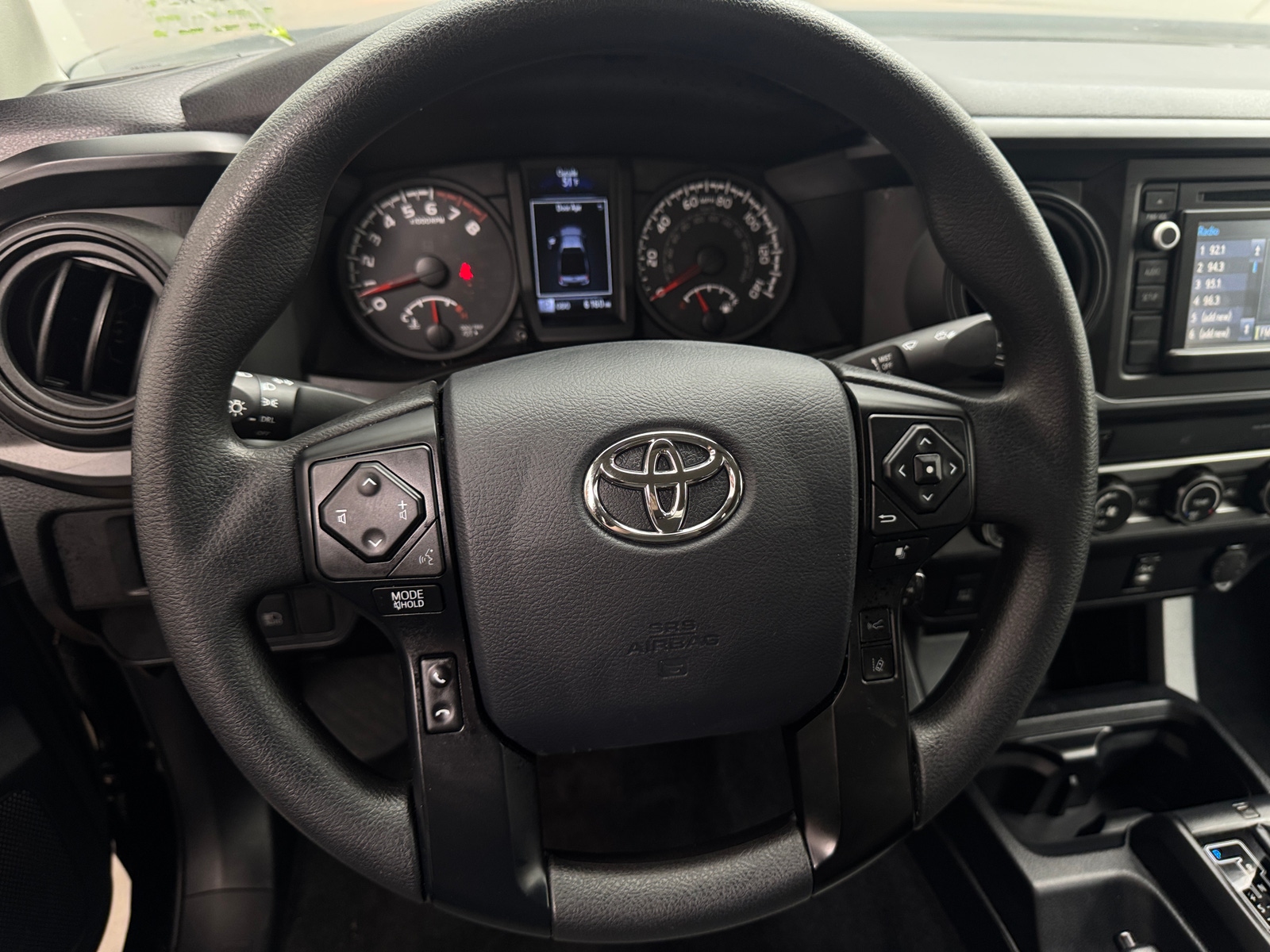 Thumbnail: 2019 Toyota Tacoma - 5