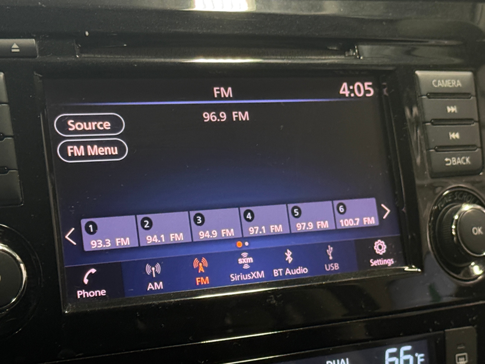 Thumbnail: 2018 Nissan Rogue - 4