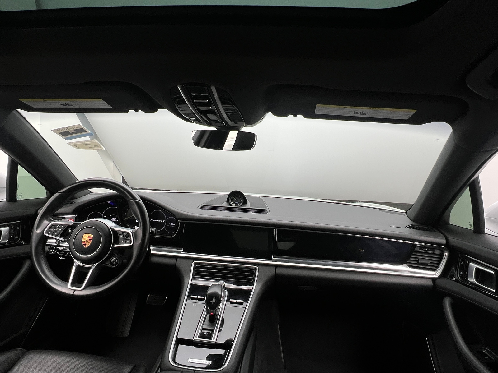 Thumbnail: 2019 Porsche Panamera - 2