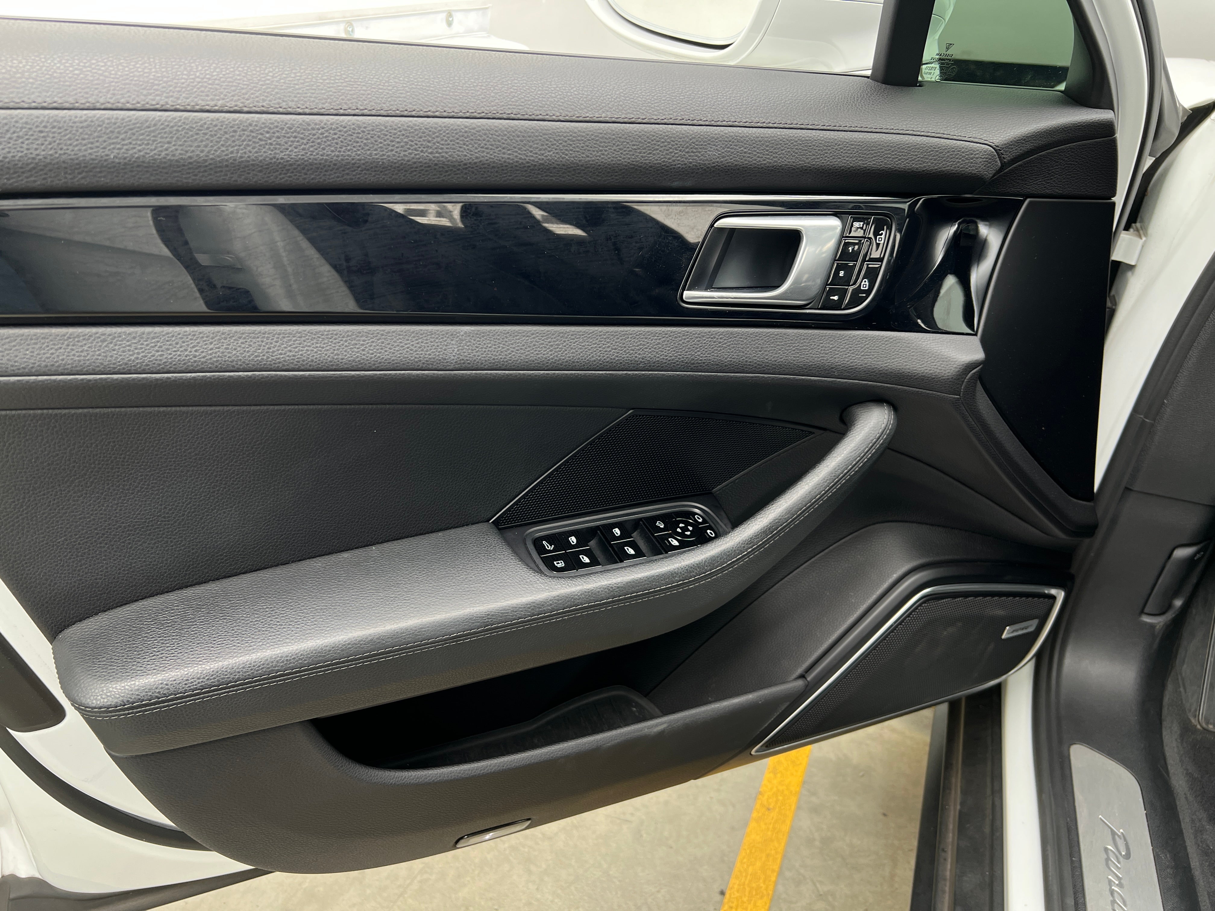 2019 Porsche Panamera