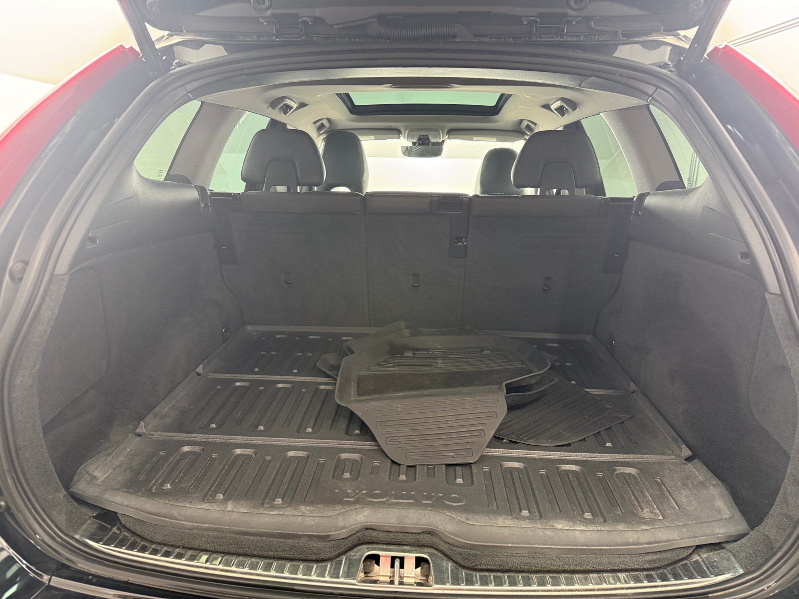 Thumbnail: 2016 Volvo XC60 - 6