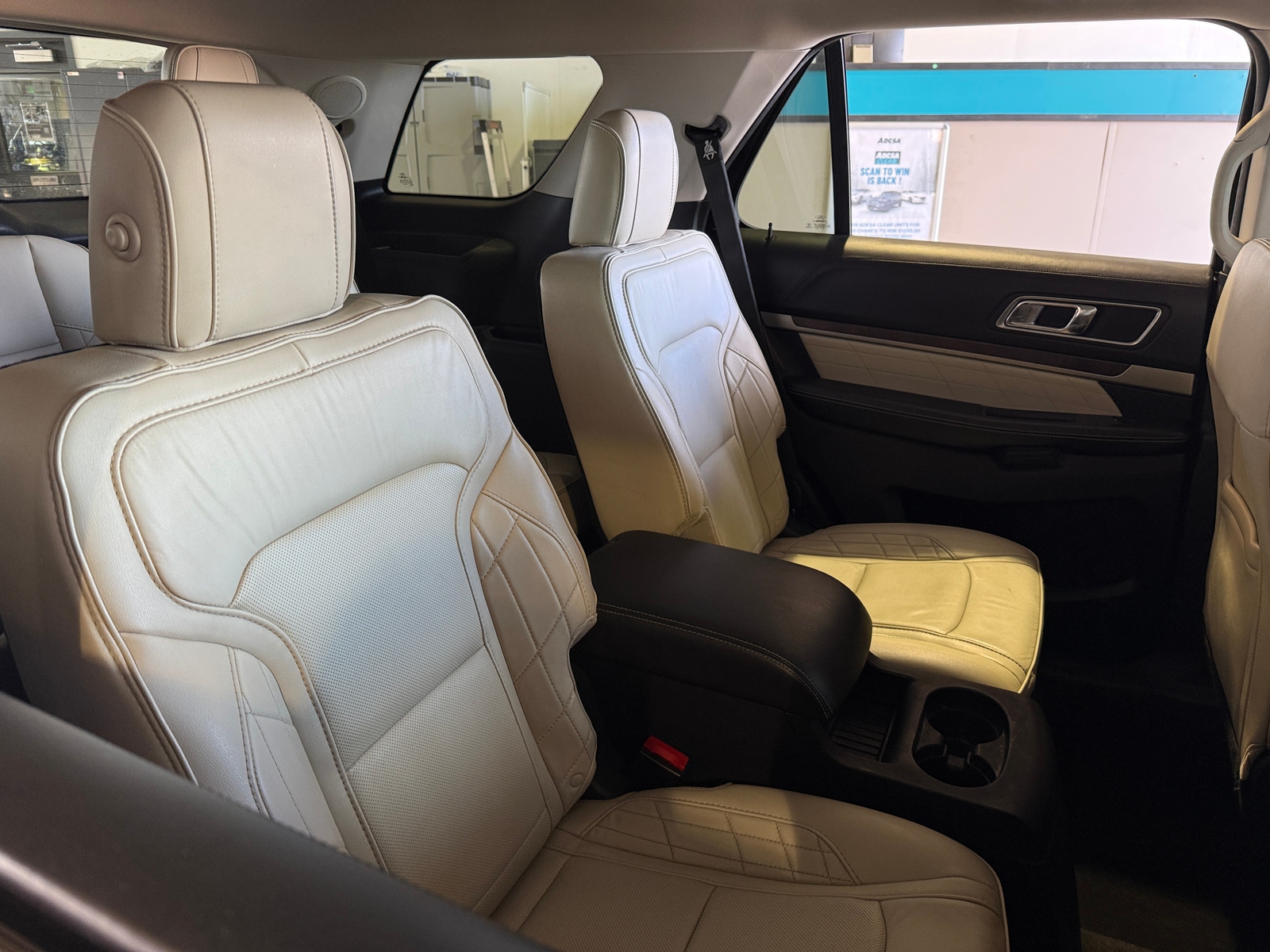 Thumbnail: 2018 Ford Explorer - 5