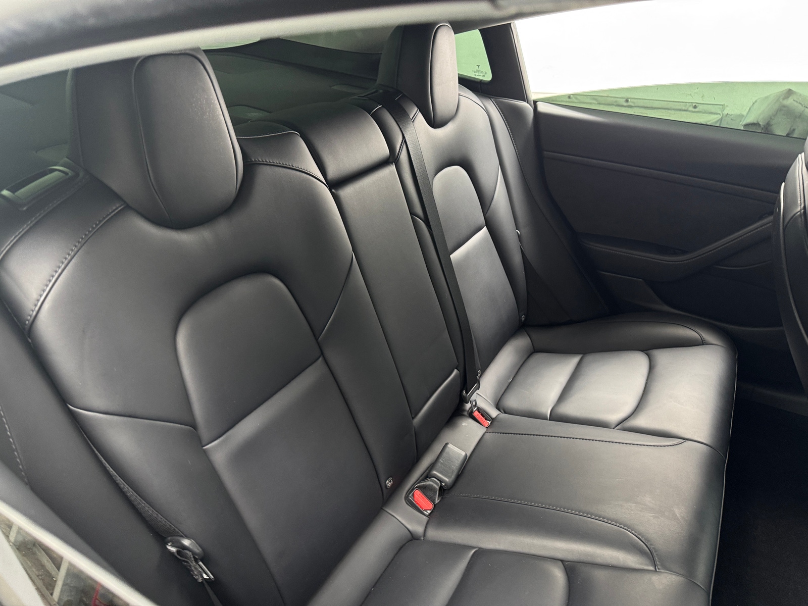 Thumbnail: 2022 Tesla Model 3 - 5