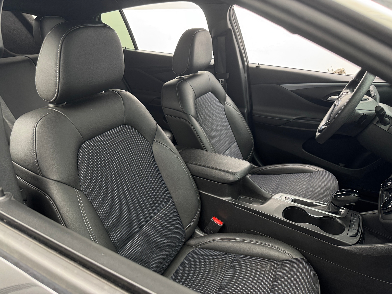 Thumbnail: 2025 Buick Envista - 2