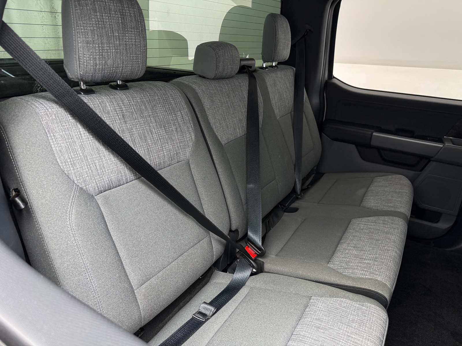 Thumbnail: 2022 Ford Econoline - 6