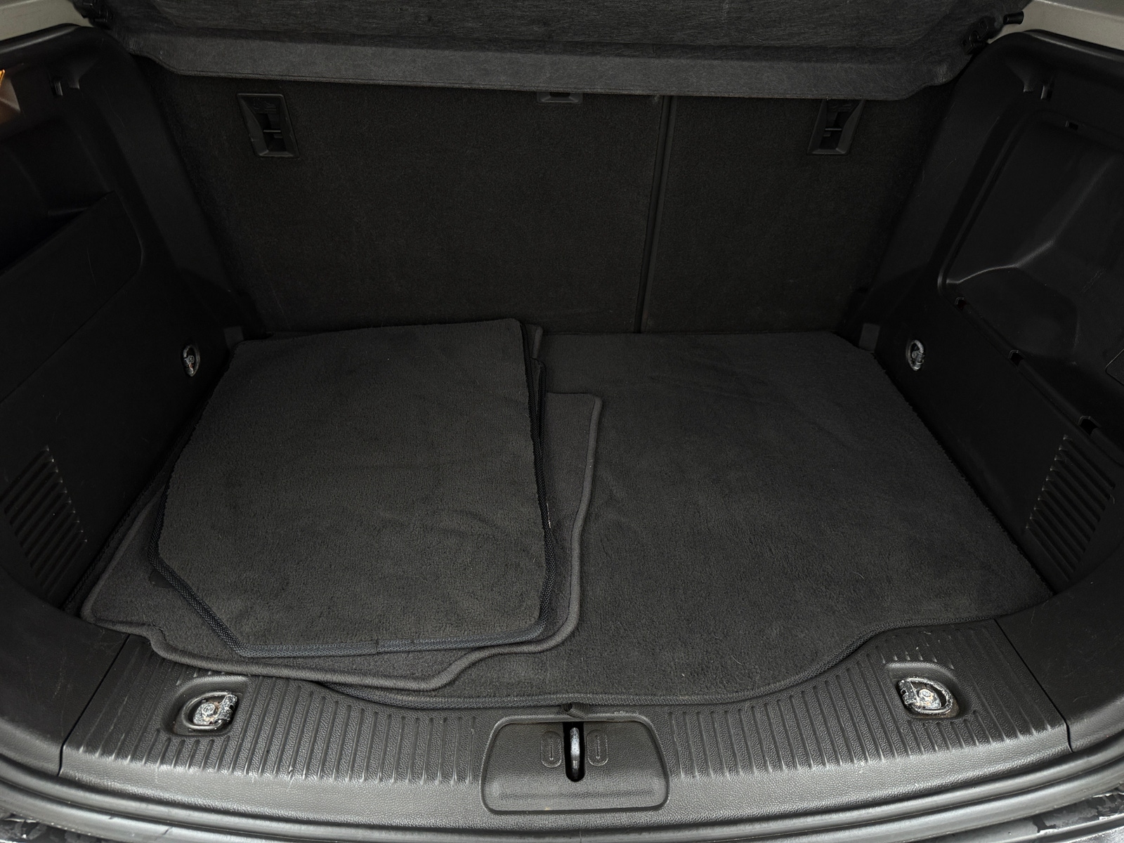 Thumbnail: 2015 Chevrolet Trax - 6