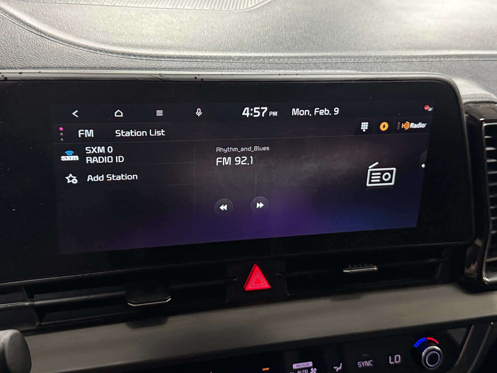 Thumbnail: 2023 Kia Sportage - 3